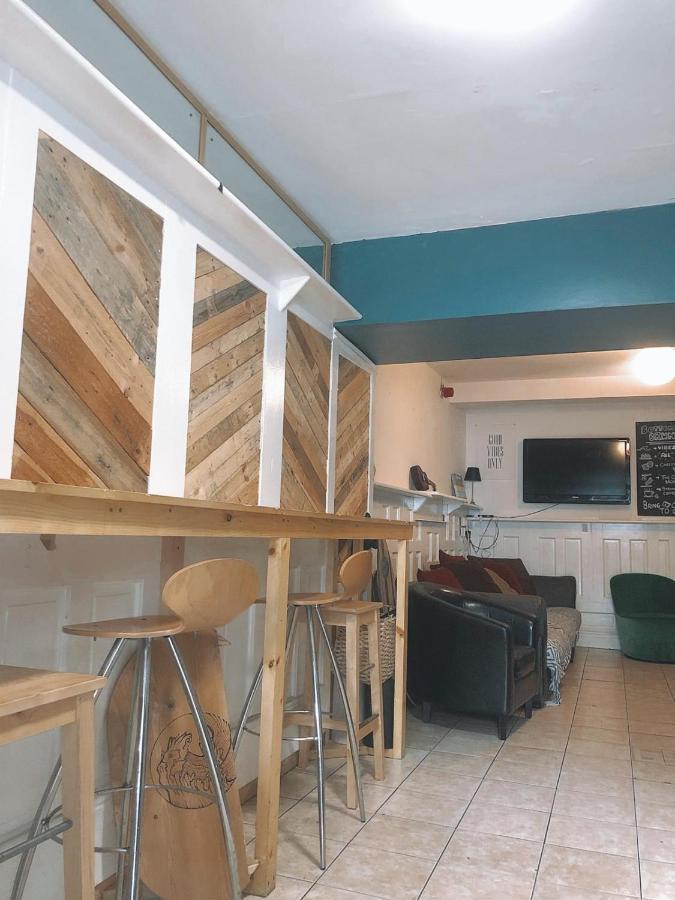 Lahinch -Beach -Surf- Hostel Exterior photo